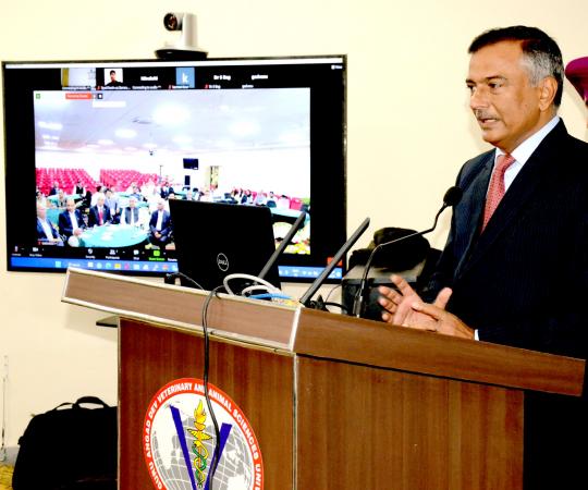 Dr. Inderjeet Singh, Vice Chancellor, GADVASU and Organizing Secretary welcomed the delegates and participants